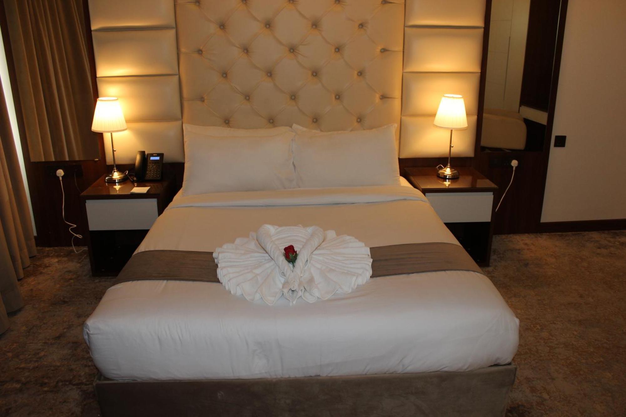 Dolphin Continental Hotel Kuwait City Eksteriør billede